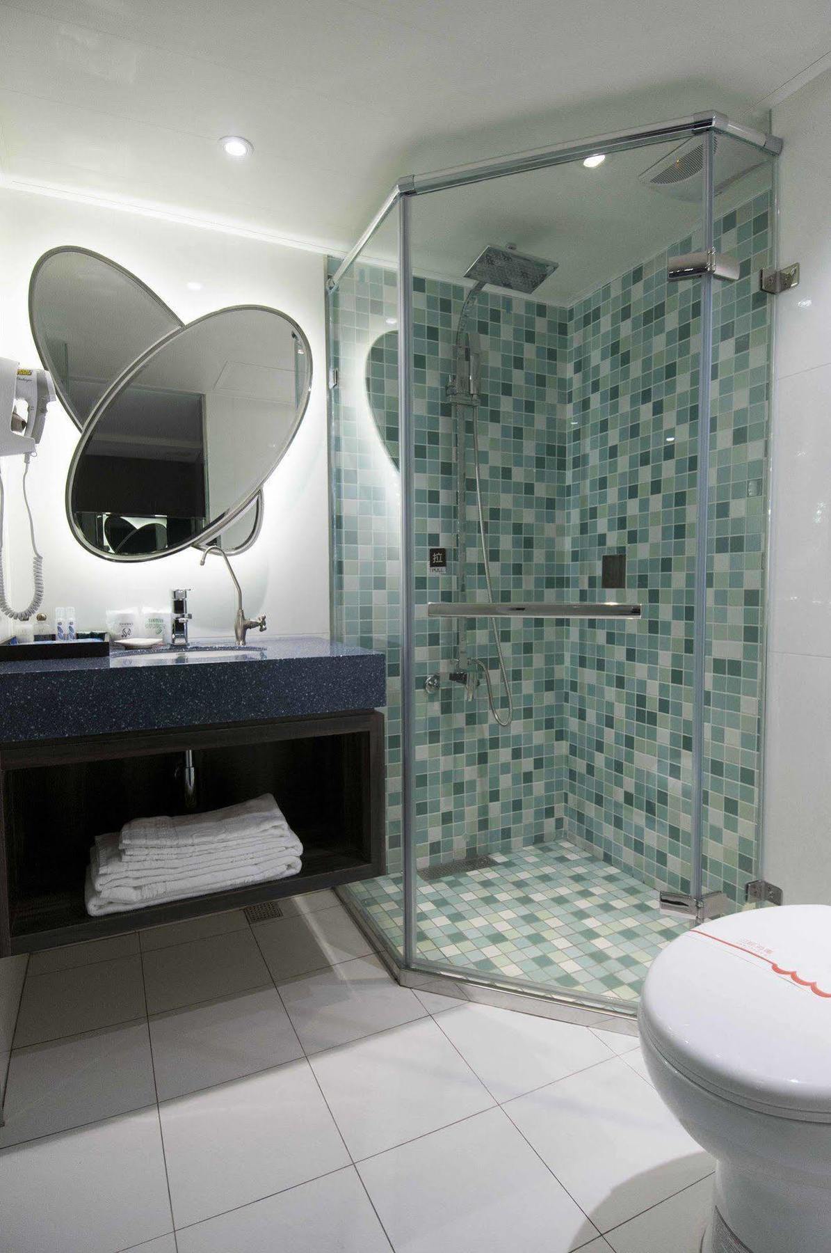 The Cloud Hotel Καοσιούνγκ Εξωτερικό φωτογραφία